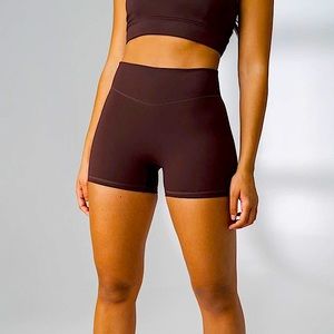 Balance Athletica/Vitality Cloud Short Obsidian